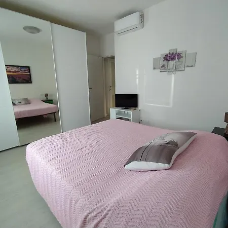 Lägenhet La Casa Di Cri